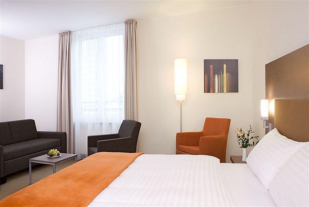 Intercityhotel Ессен Номер фото